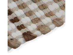 Alfombra de baño tejida a mano de yute y tela natural y blanca ES383023 Marru00f3n Best
