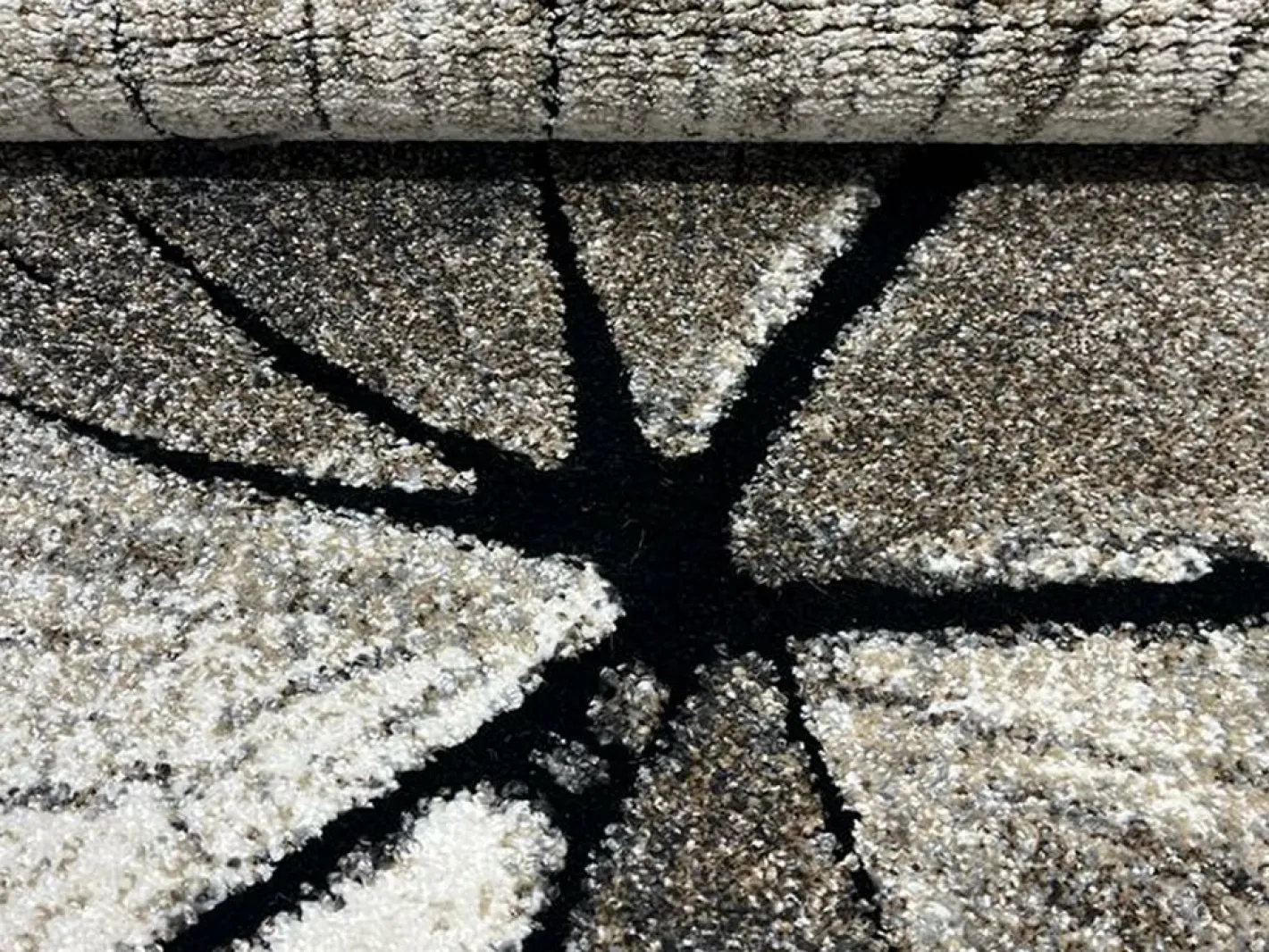 the carpet Alfombra Marla Diseño Moderno Árbol, Natural, 160 cm redondo Color natural oscuro Outlet