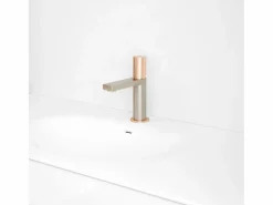 Allure mezclador bajo de lavabo de acero inoxidable y oro rosa^Essebagno