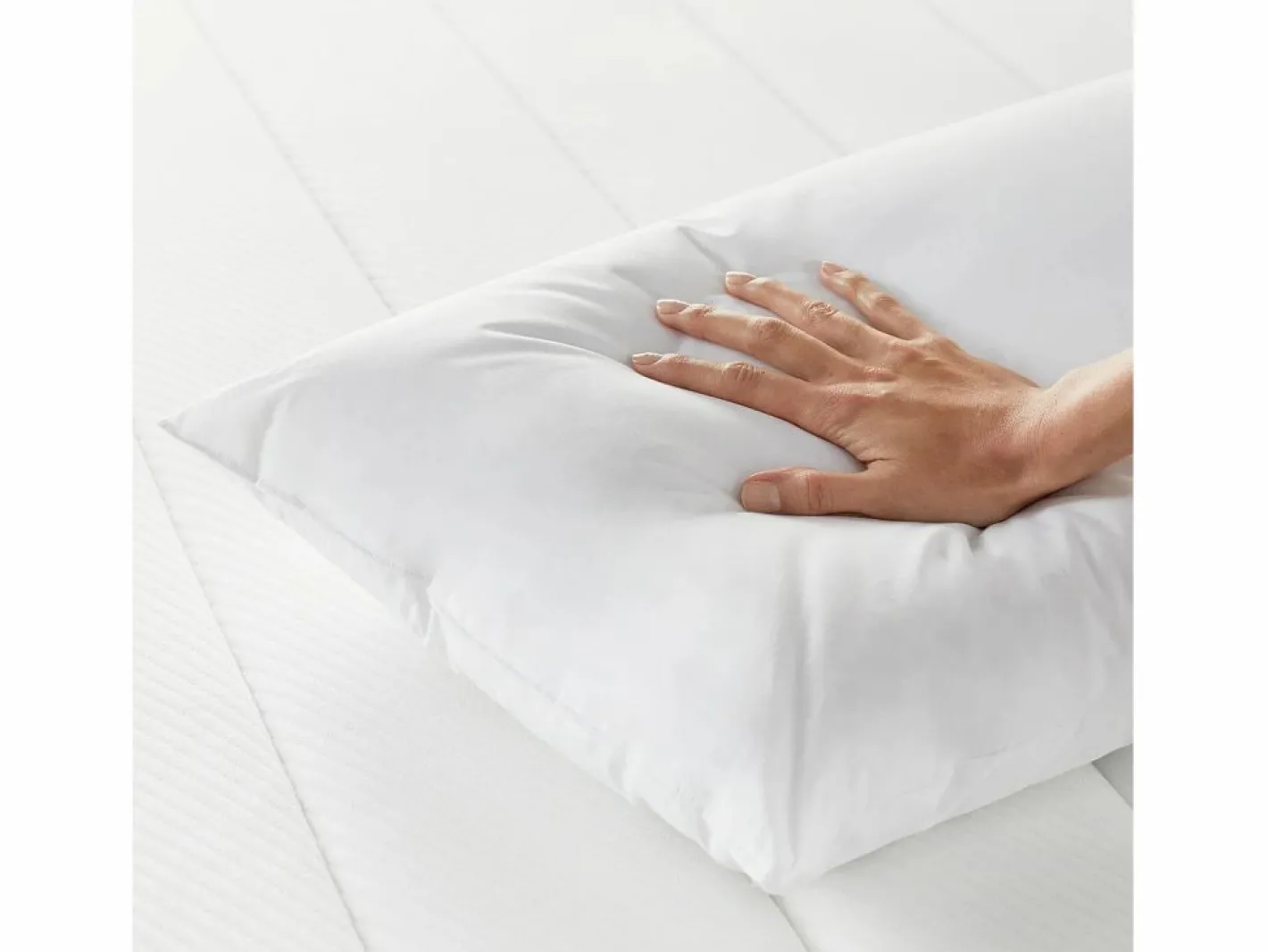 Pikolin Home Almohada Hotel 60x40 Fibra Tacto suave Dormir de lado