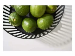 Yamazaki Presentación Y Servicio|Cesta de fruta metálica Torre