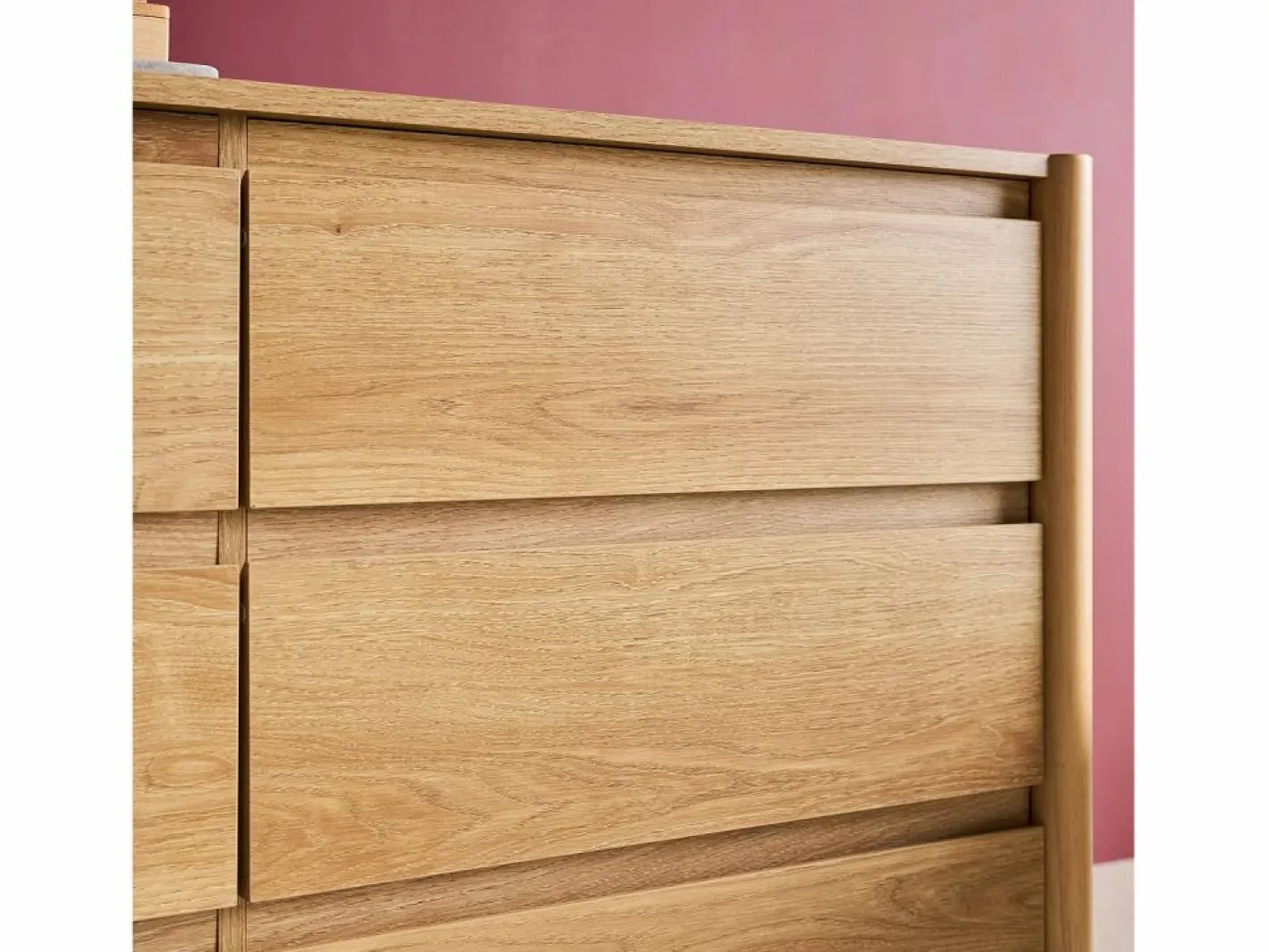 Sweeek Cómoda|Cómoda con decoración de madera, 6 cajones natural