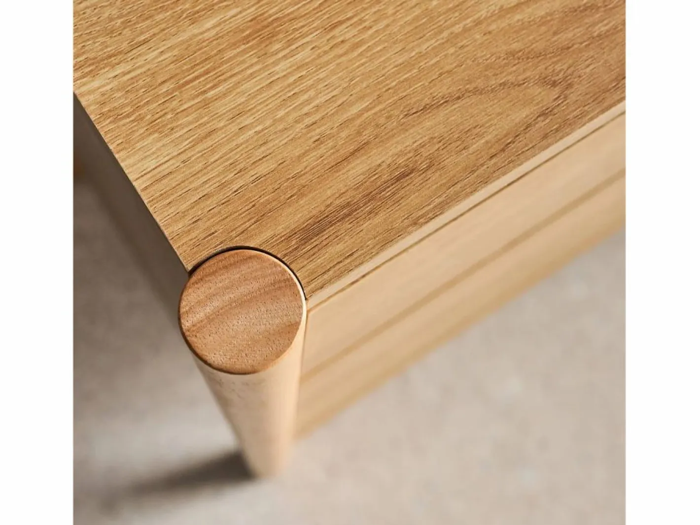 Sweeek Cómoda|Cómoda con decoración de madera, 6 cajones natural