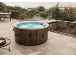 Coco Spa Helsinki Spa Hinchable – 150 cm de diámetro – 800 litros – Motor de 2240 W – Para 2 a 4 personas Marru00f3n Best