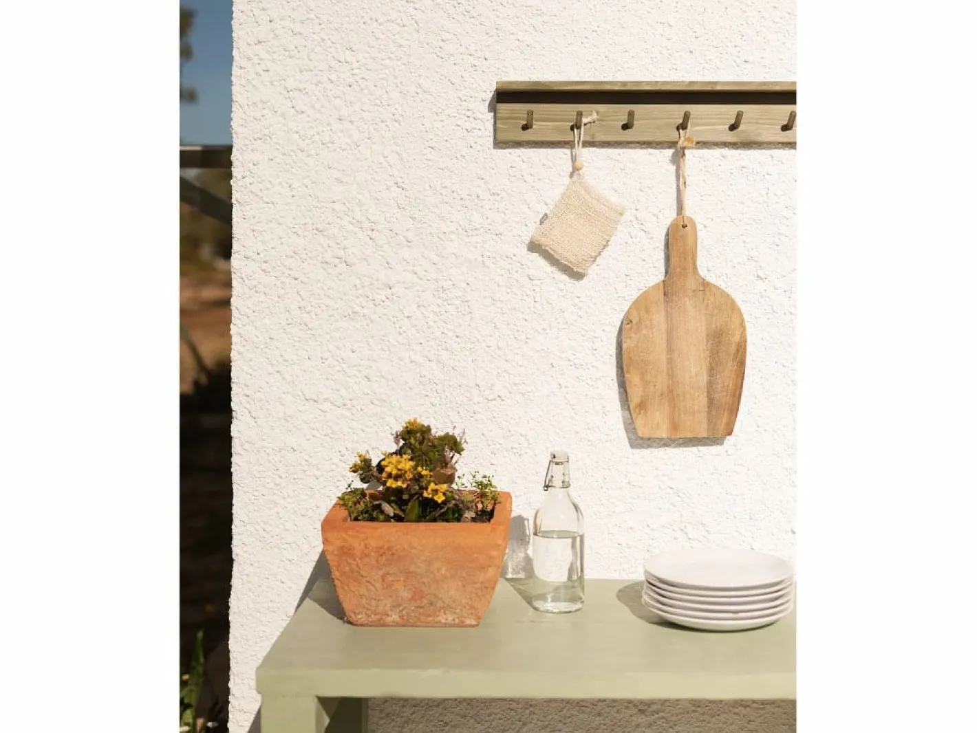 Colgador de pared de madera maciza en tono de 61x9,5cm - KATE -^DECOWOOD Discount