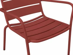 Conjunto de jardín de metal: 2 sillones bajos apilables y mesas nido -^MYLIA Best