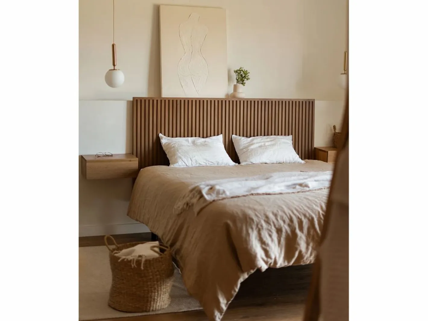 Cuadro decorativo sobre lienzo de algodón con marco de madera marrón claro pintado artesanalmente con pintura al oleo de 80x100cm - LEO -^DECOWOOD Discount