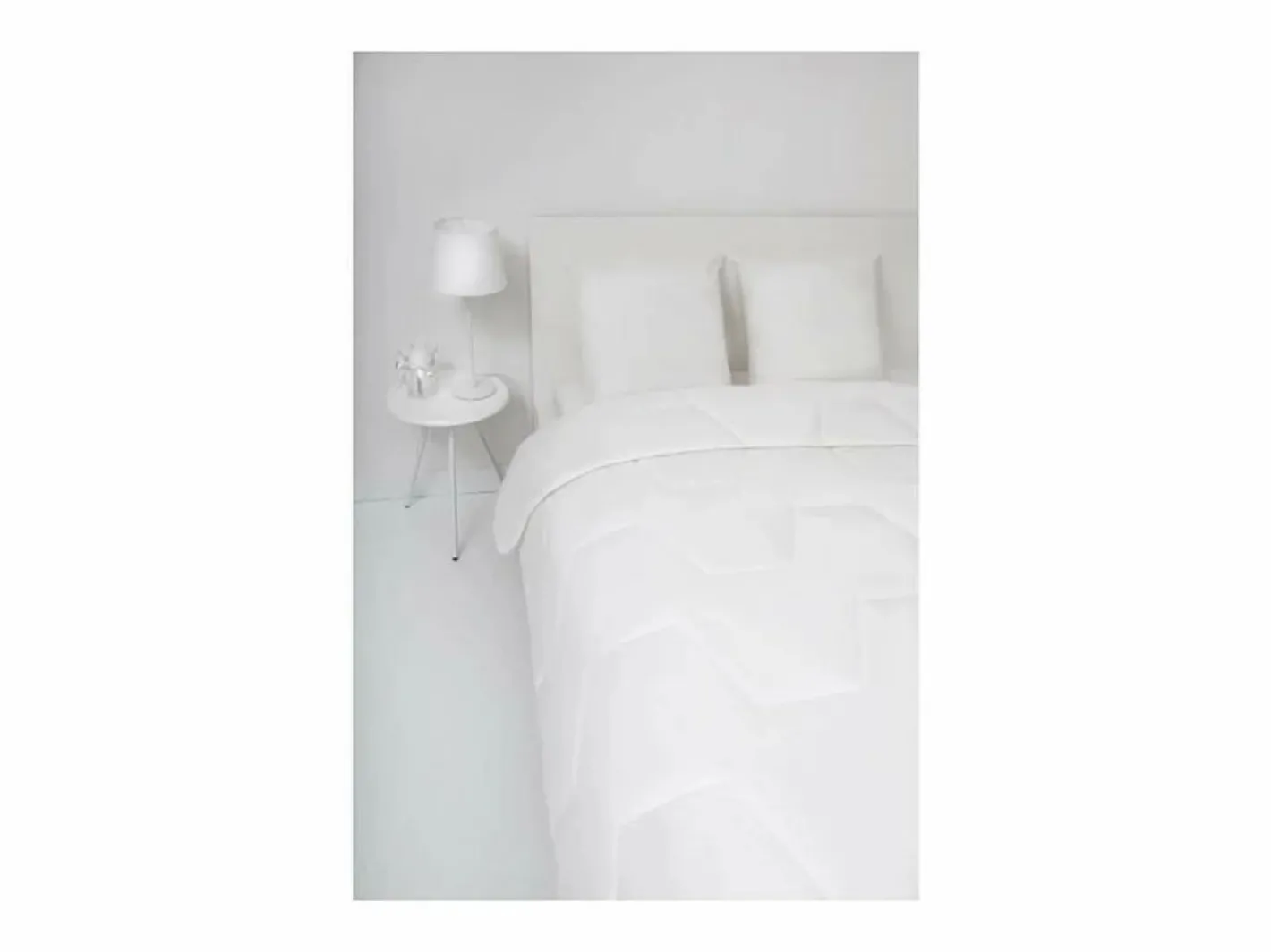Edredón Abeil Nube de Suavidad Ligera 240x260 cm^ Outlet