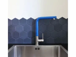 Esseloki Mezclador para fregadero de acero inoxidable con caño azul^Essebagno Online