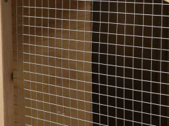 Vente-unique Cama De Animales De Compañía|Gallinero con cerca de madera - 4 gallinas - Ancho 173 x Prof. 64 x Alt. 108 - Natural - LEVAS