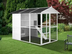 Vente-unique Gallinero de madera con corral - 10 gallinas - L. 266 x An. 174 x Al. 205 cm - - FERAS Blanco New