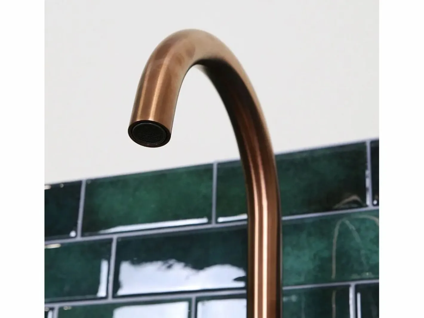 Essebagno Kiwo mezclador de fregadero cobre cepillado Cobrizo Best