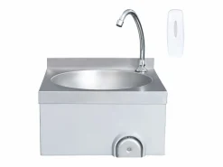 Fregadero|Lavabo de acero inoxidable con grifo y dispensador de jabón.