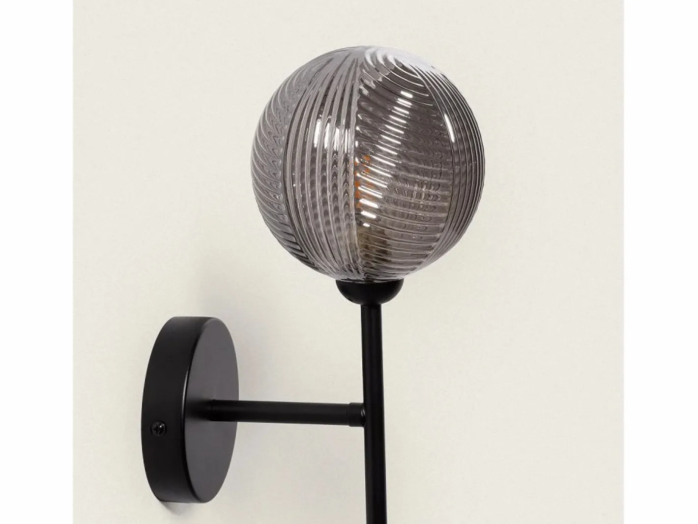 Lámpara de Pared Metal y Cristal Abbie Humo^Ledkia Hot