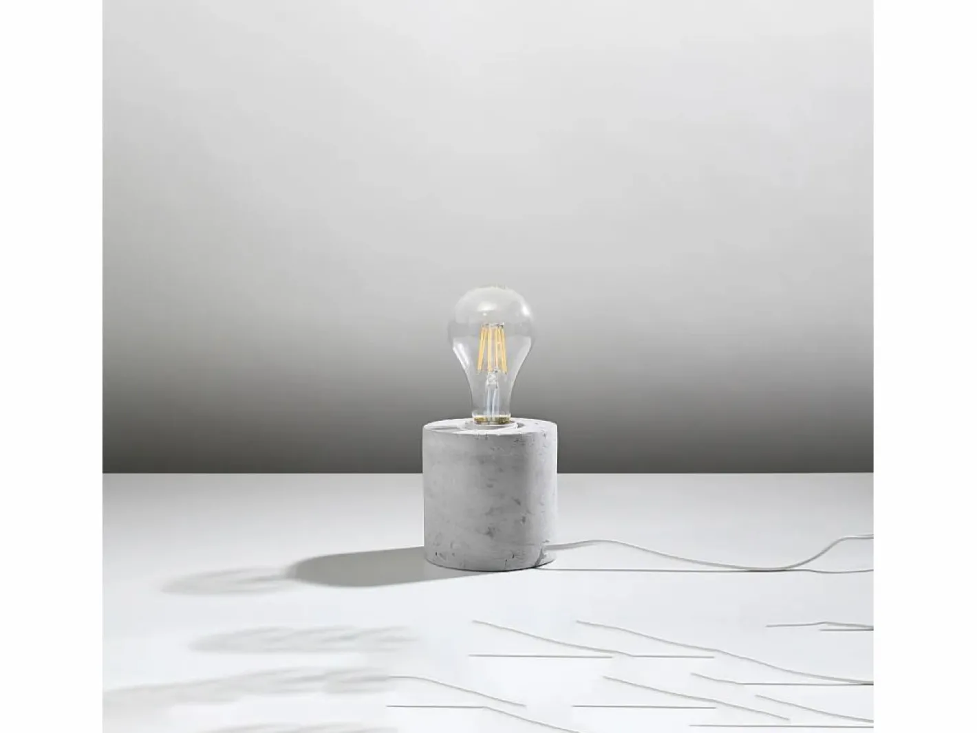 Sollux Lighting Lámparas de escritorio Nalvado industrial de concreto - 1 fuentes luminosas 3000K - L.10 x A.10 cm - Gris Clearance