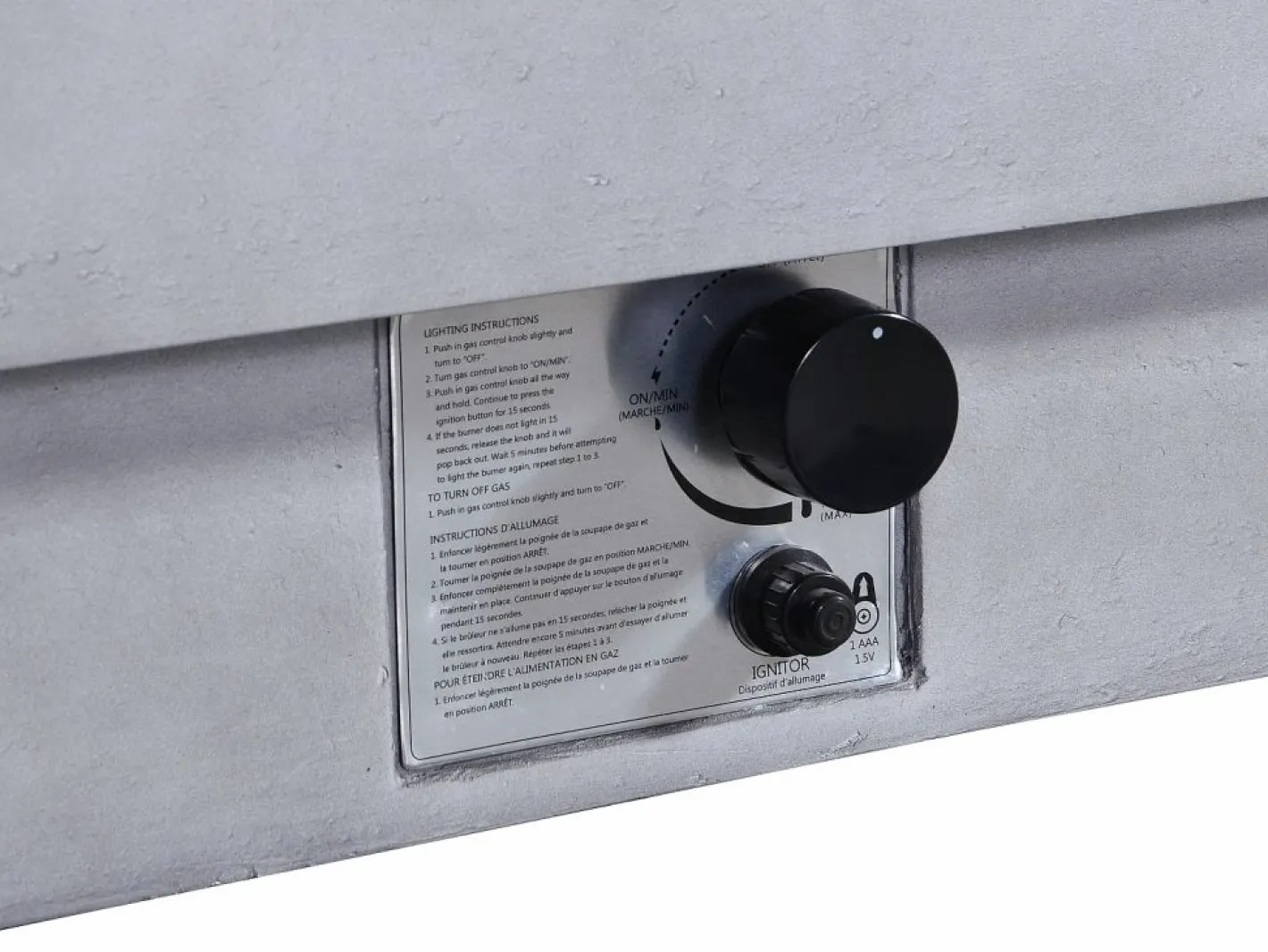 Vente-unique Brasero|Mesa brasero gris de gas rectangular con hoguera cuadrado en el centro de MGO - SEROZA