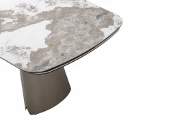 Vente-unique Mesa de comedor extensible para 6 a 10 personas en cerámica, cristal templado y metal bronce - Efecto mármol blanco y gris - FARUDI de Maison Céphy Gris / Blanco Discount
