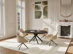 Vente-unique Mesa de comedor extensible para 4 a 6 personas en cerámica, MDF y metal - Efecto mármol marrón y gris - FEROLA Gris / Marru00f3n