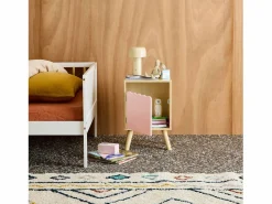 Mesita de noche infantil con patas de madera de pino, 1 puerta^Sweeek Online