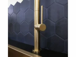 Essebagno Portofino Mezclador de lavabo con teleducha extraíble en oro cepillado Dorado Online