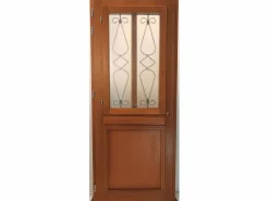 GD Menuiseries Puerta De Entrada|Puerta de Entrada Modelo 'BAYA' 200X90 Empujando a la Derecha (Dimensiones de la Mesa) sin manilla