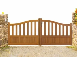 Puerta de madera "calada" Anchura 3,50 M Altura 1,10/1,30 sin manilla^GD Menuiseries Hot