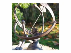 World Of Weather Estatua|Reloj de sol de hierro fundido 31x24cm