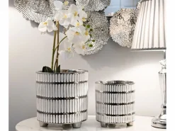 Set de 2 jarrones de cerámica blanca con decoraciones en plata Ray^ Clearance