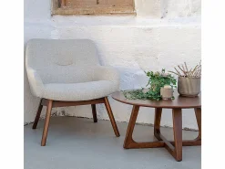 House Nordic Sillón de tela de arena con pies de nogal Beige Best
