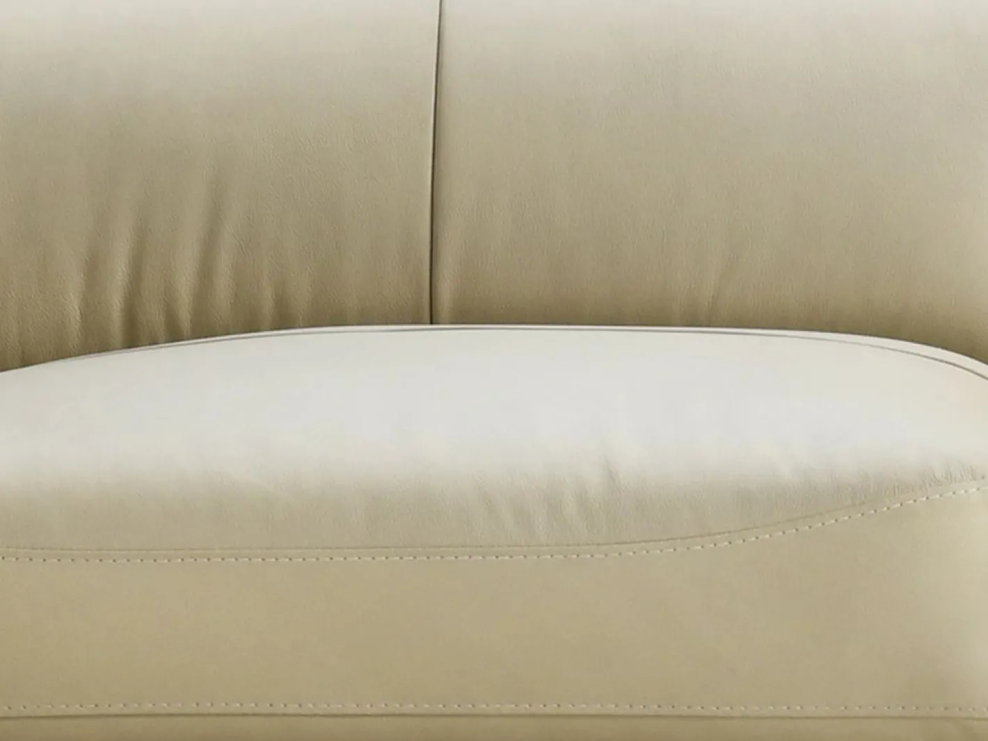 Vente-unique Sofá rinconera izquierda de piel de búfalo SALVI Beige