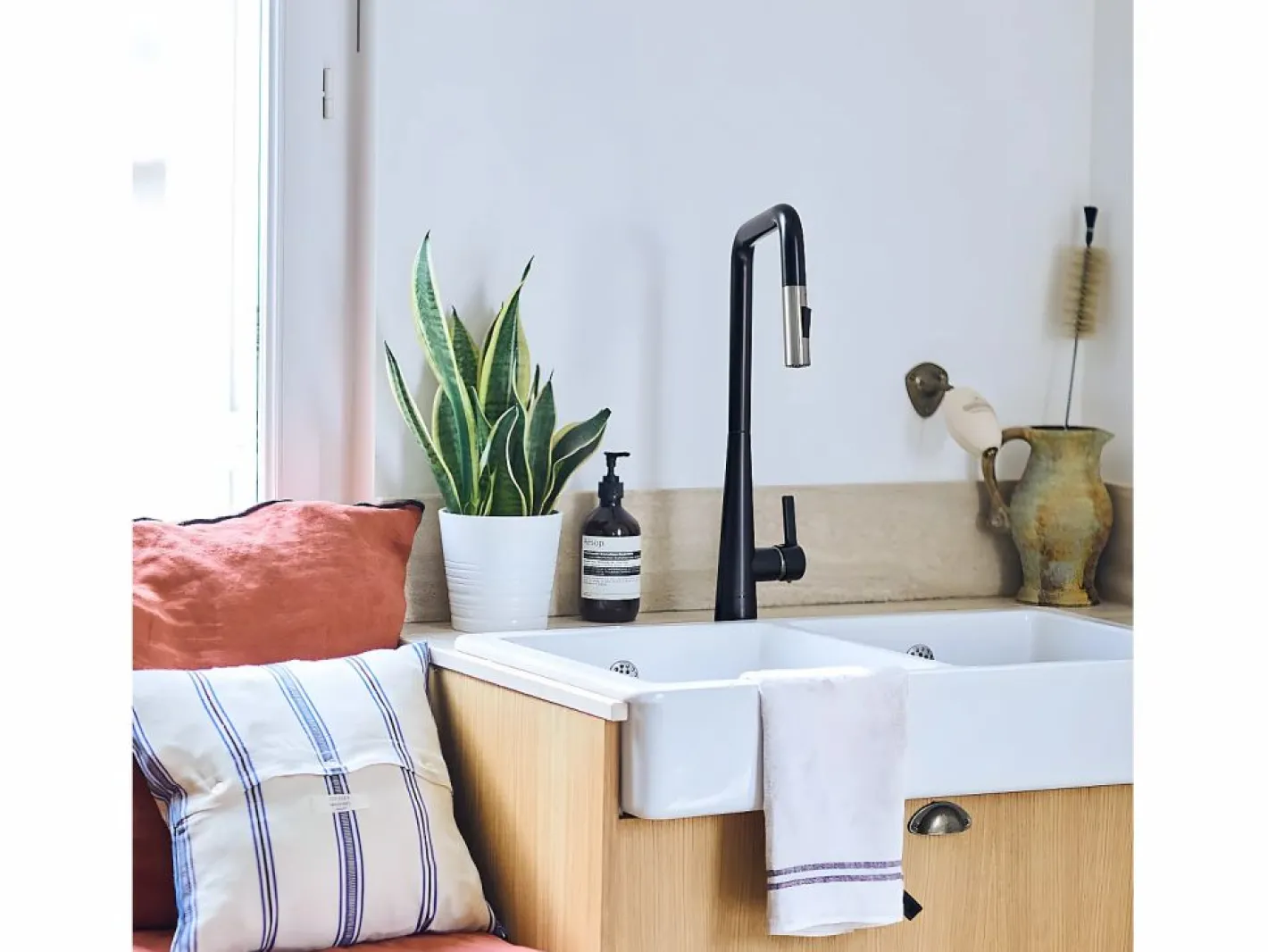 Essebagno Grifo De Cocina|Style Grifo mezclador de fregadero con ducha extraíble mate y cromo