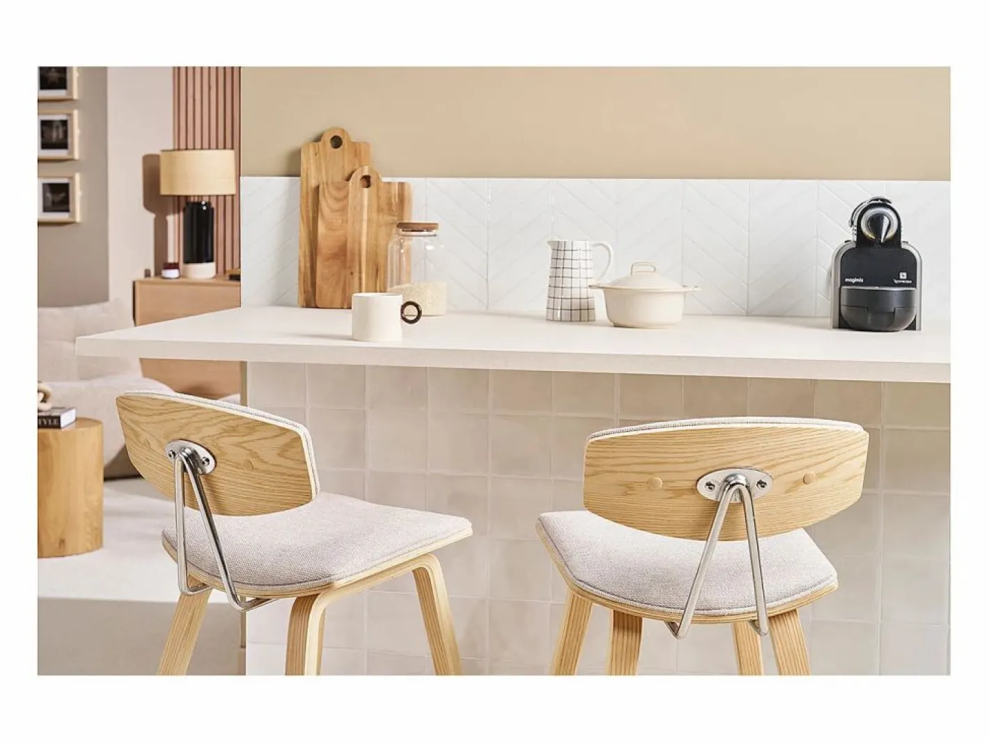 Miliboo Muebles De Bar|Taburete Alto|Taburetes de bar de diseño de terciopelo texturizado y madera clara de 69 cm de altura (juego de 2) VASCO