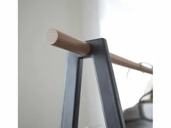 Yamazaki Burro Para Ropa|Usando en metal y madera 1 estante